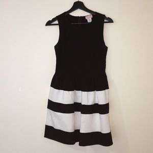 Black and white dress✨